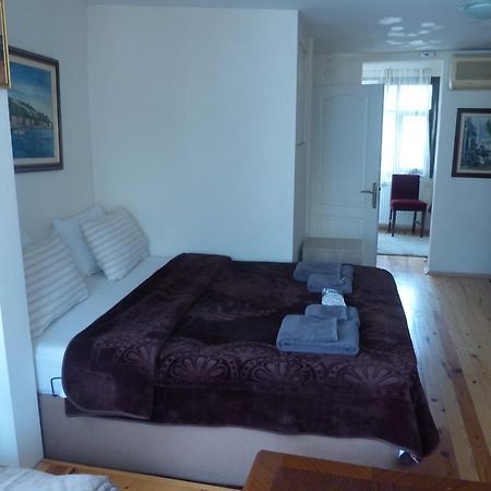Eagles Budget Home Istanbul Bilik gambar