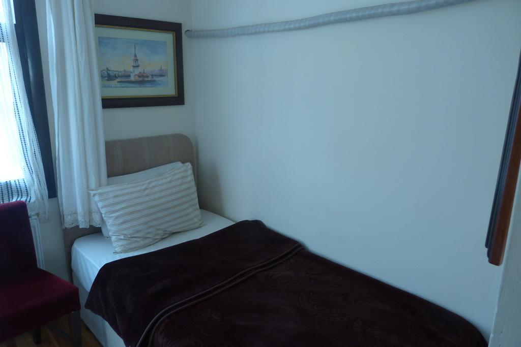 Eagles Budget Home Istanbul Bilik gambar
